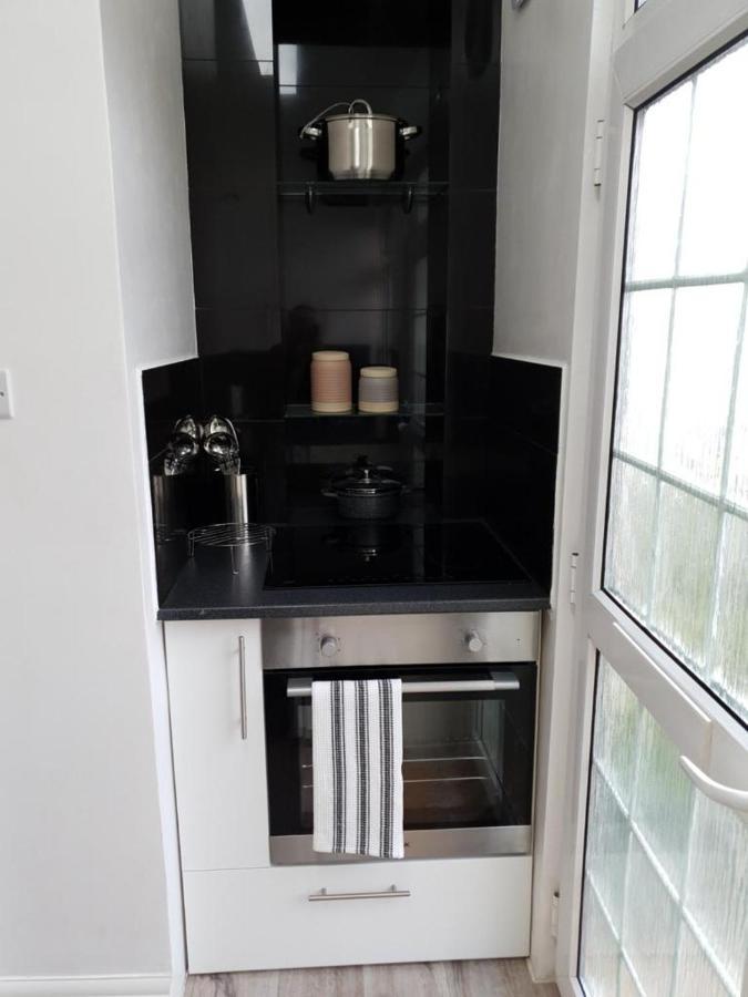 Star London Brent Street Cosy 1-Bed Hideaway Appartement Hendon Buitenkant foto